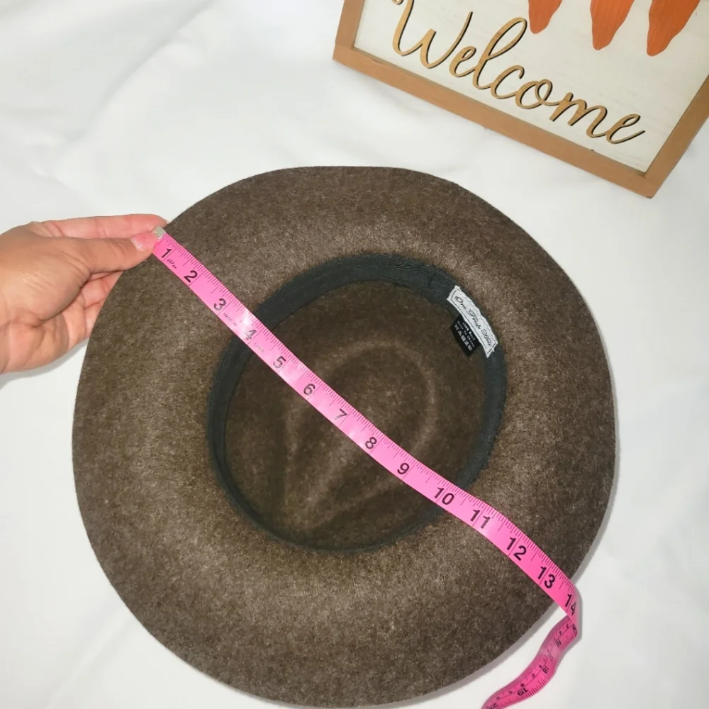 100% Wool🐑Hat - Picture 7 of 7